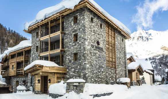 La Mourra Hotel Village